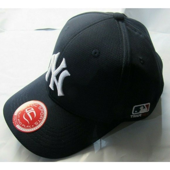 thumbnail image 2 of New York Yankees Basic 9Forty Sky Blue Adjustable - New Era Caps... 2 of 11